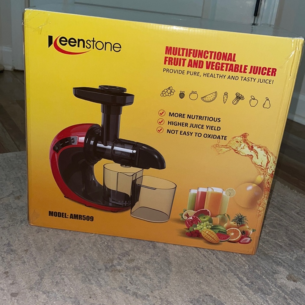 Juicer Machine Keenstone Slow Cold Press Juicer Quiet Motor Never Used